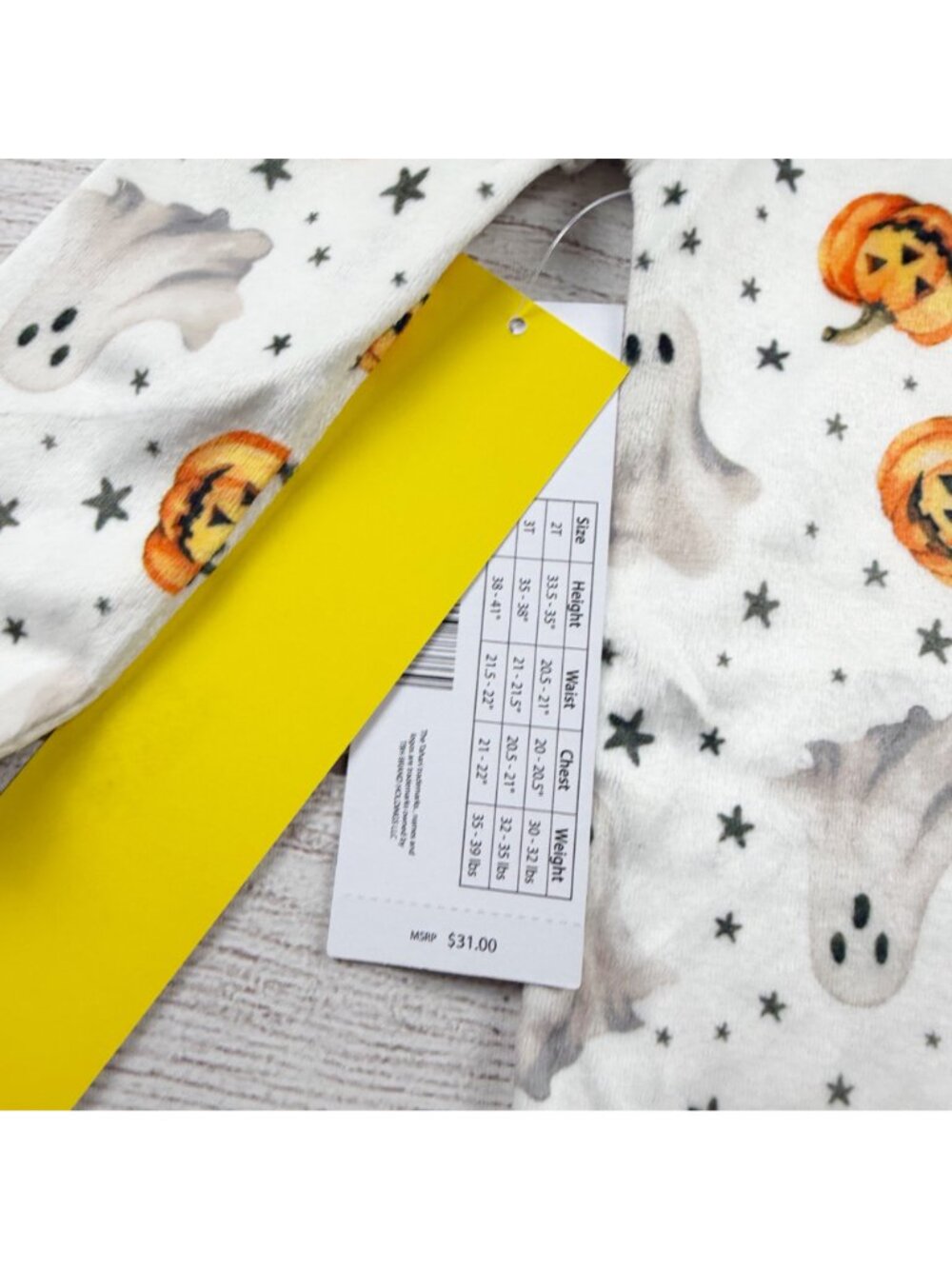 Tahari Kids Halloween Pajama Set Ghost Pumpkin Print Long Sleeve Socks NWT 2T - Picture 5 of 5
